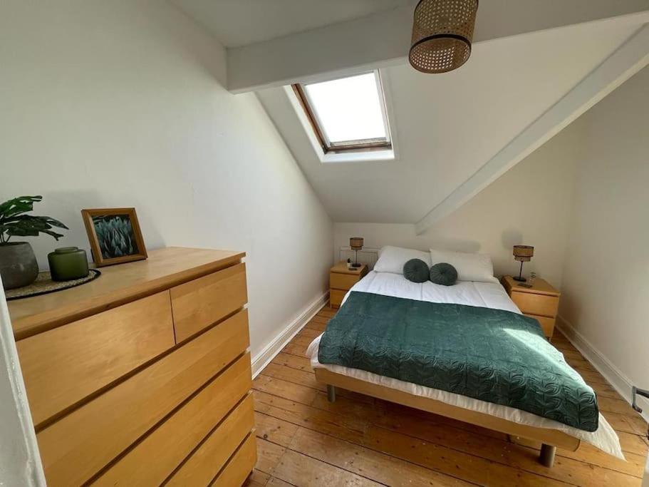 3 Bed Flat Near To Cardiff And Cardiff Bay Apartment Exterior photo